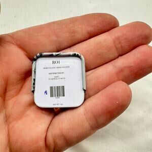 New! Seint Beauty cream makeup